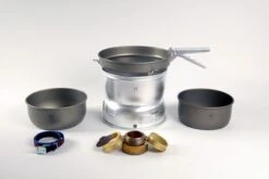 TRANGIA Sturmkocher 25-7 UL/HA - Sturmkocher-Set Groß Aus Hartanodisiertem Ultralight-Aluminium Mit Non-Stick-Pfanne